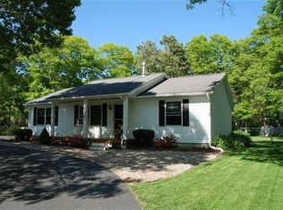 8 Nantucket Trl, Sandwich, MA 02563