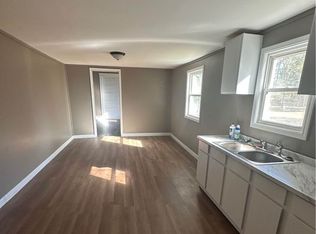 559 Griffin St, West Point, MS 39773