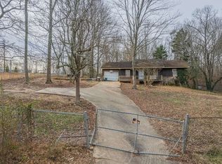 5200 Bottoms Rd, Cumming, GA 30041