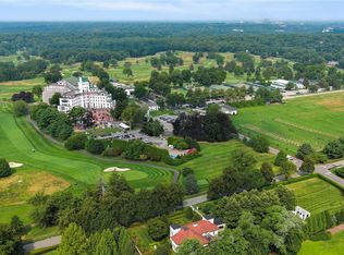 73 Park Dr S, Rye, NY 10580