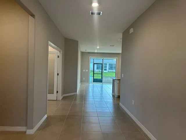 2 bed, 1746 sqft, $1,900 — Photo 2