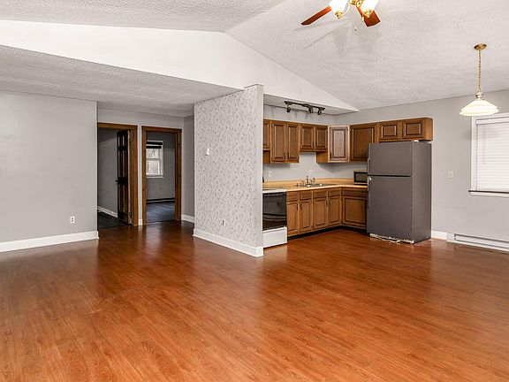 5th image of 735 Winesap Cir