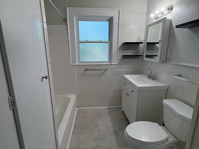 18-20 Ashland Ave #3 — Photo 7