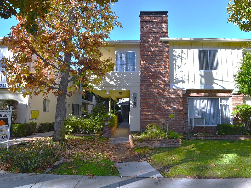 1015 N Louise St #3