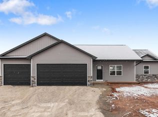 2017 Antelope Trl, Kaukauna, WI 54130