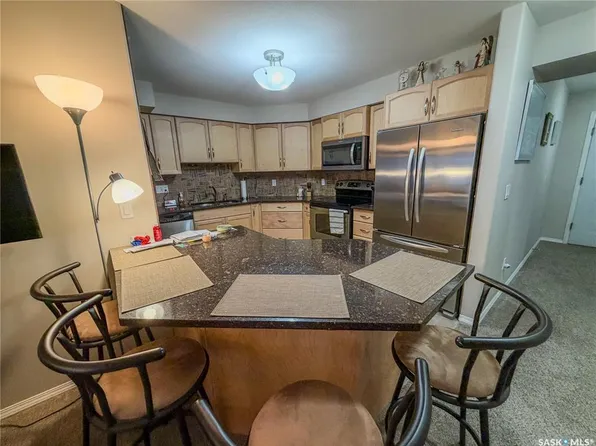 UNIT 306-345 Morrison DRIVE, Yorkton, SK S3N 3C4