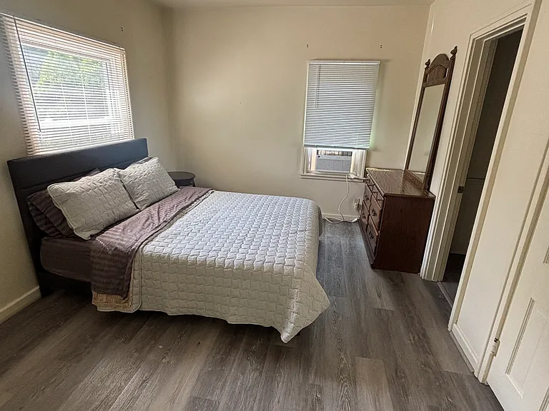 415 E Pine St #1 — Photo 2