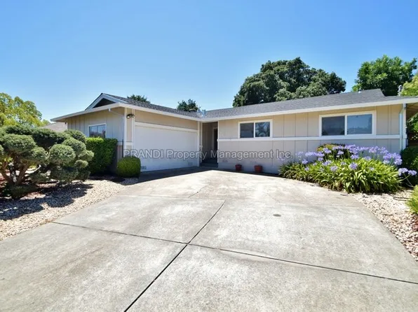 26 Driftwood Ave, Novato, CA 94945