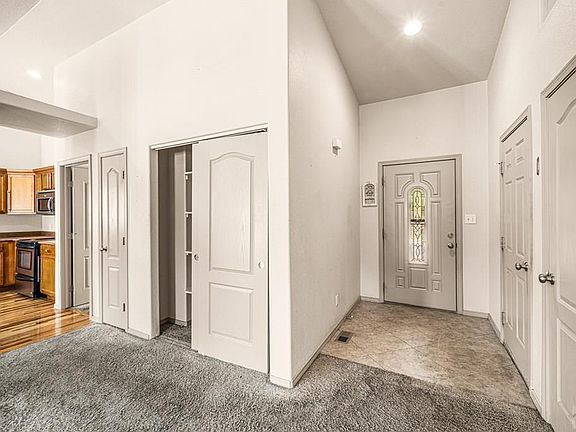 4th image of 4408 Holland Ln