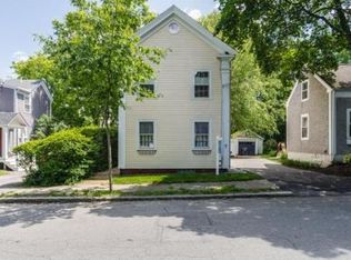 7 Woodland St, Newburyport, MA 01950