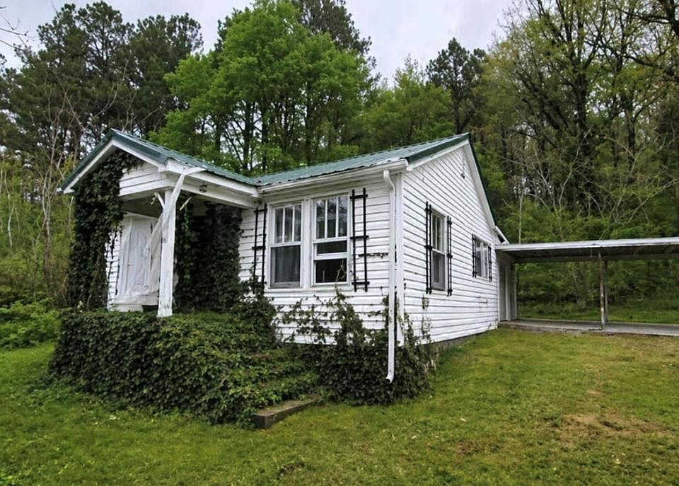 1st image of 127 Tipton Dr