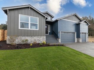1376 NE Moore Ave, Estacada, OR 97023