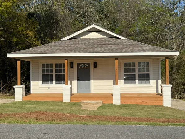 170 Macedonia Rd, Tallassee, AL 36078