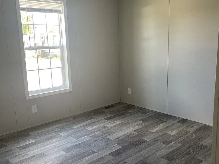 Regency Pointe — Photo 5