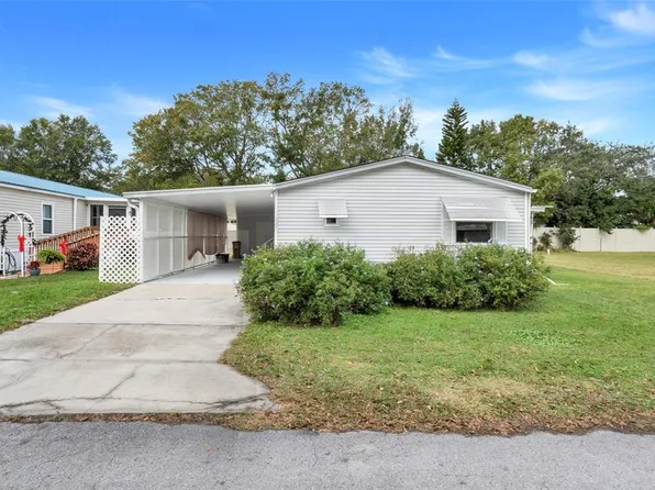 1737 Stacey Dr, Mount Dora, FL 32757