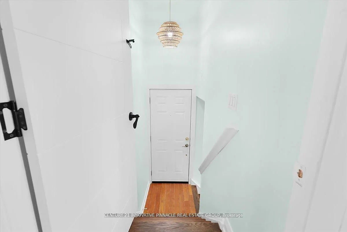 2 bed, $1,750 — Photo 4