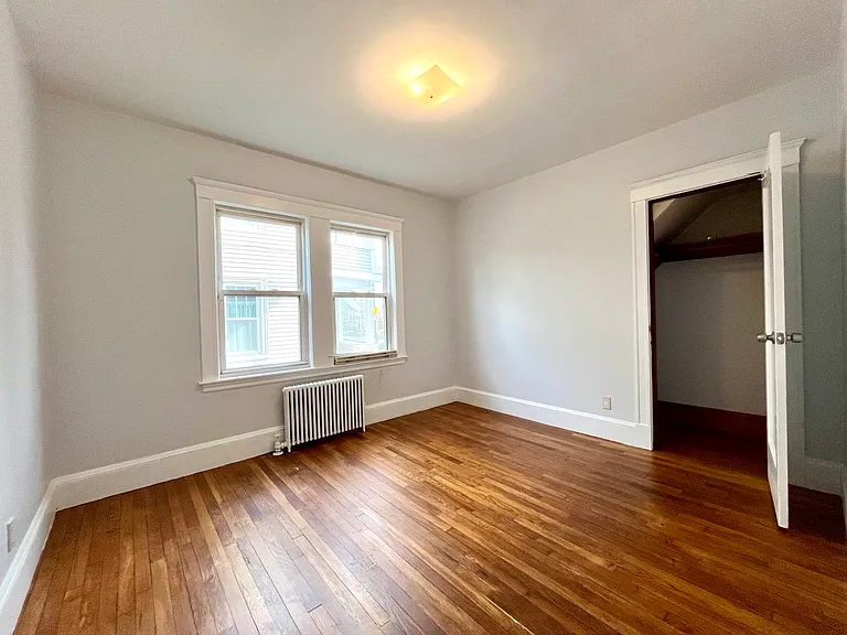 93 Pleasant St #2 — Photo 12