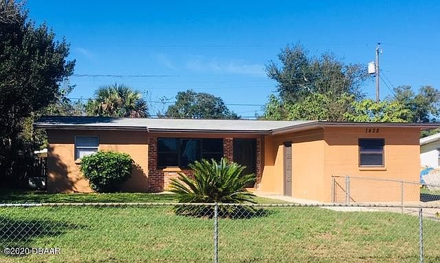 1st image of 1428 Jackson Ave