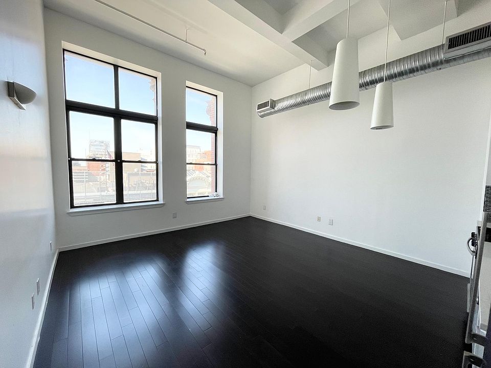 1st image of 726 Market St Unit 901