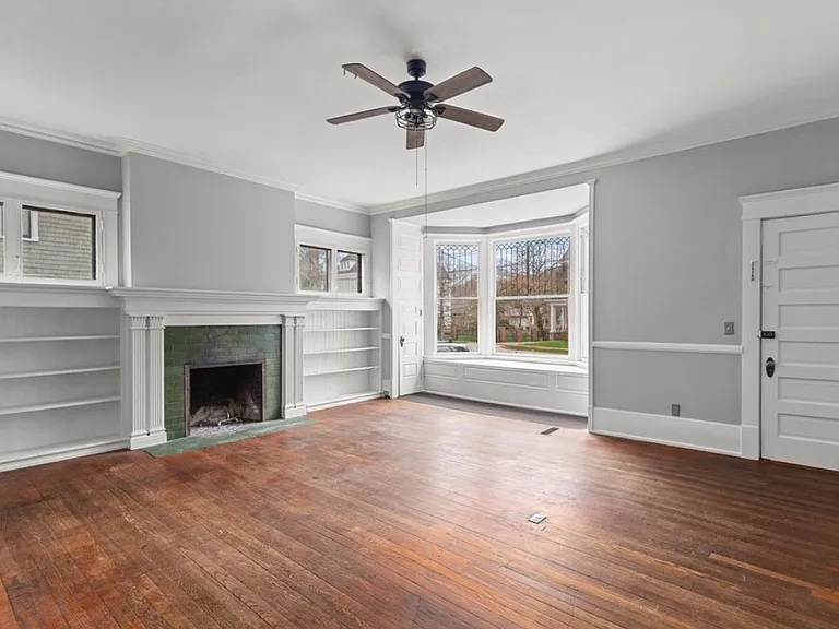 514 Wapping St #A — Photo 6