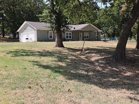3rd image of 231 S Meadors Ave
