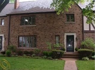 500 Saint Clair St, Grosse Pointe, MI
