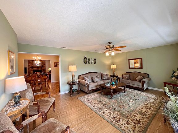 4th image of 3210 SW 56th Trl