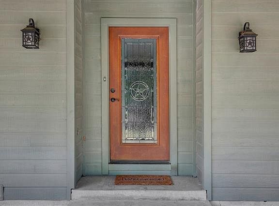 4th image of 109 Private Road 7725