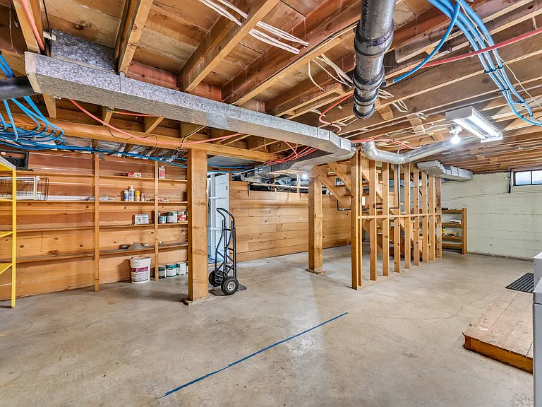760 Marsh Ave — Photo 28