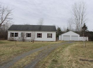 361 Rand Hill Rd, Morrisonville, NY 12962