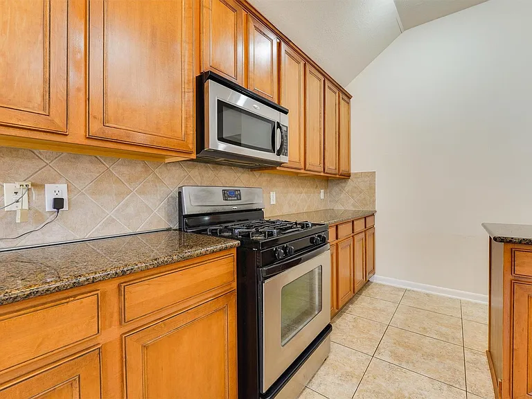 26619 Summerbend Hollow Ln — Photo 19
