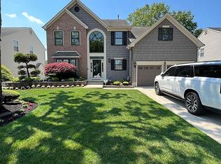 5 Spring Ln, Egg Harbor Township, NJ 08234
