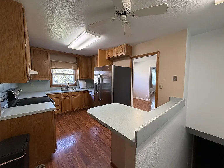 1126 Lendel Ln — Photo 16