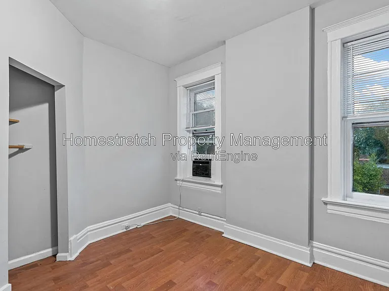 2732 Utah St #B — Photo 13