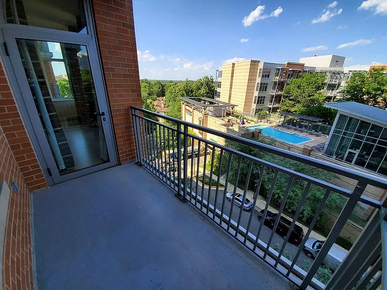 8220 Crestwood Heights Dr — Photo 29