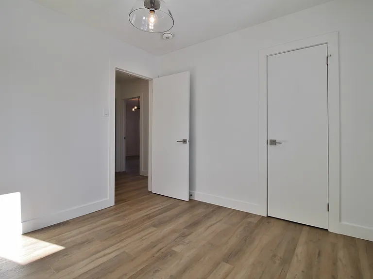 2138 Saunderson Dr #1 — Photo 12