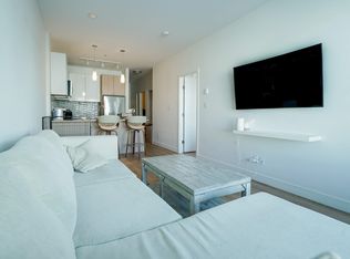 19567 64th Ave #414, Surrey, BC V3S 7H8