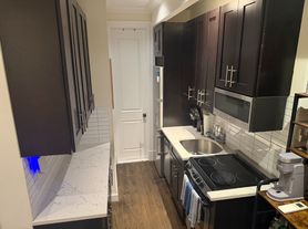 350 E 13th St, New York, NY