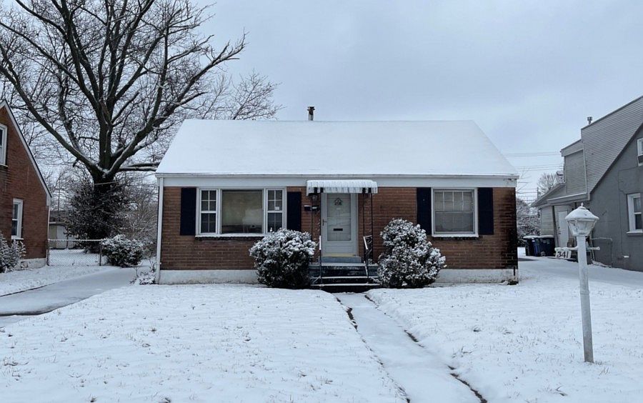 1st image of 341 Northwood Dr