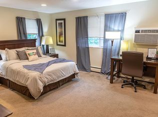 98 E 12th Ave APT R, Columbus, OH 43201