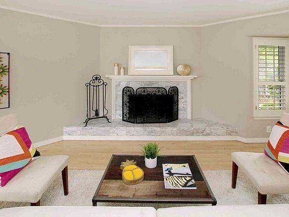 5th image of 421 Baltusrol Dr