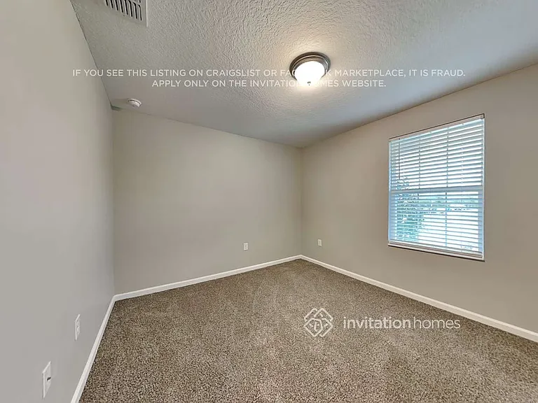 948 Caitlin Loop — Photo 14
