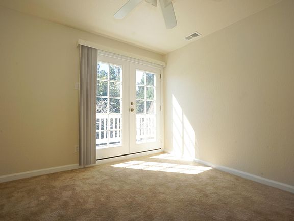 3rd image of 1162 Davis St #A