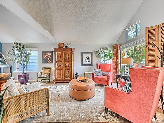 3rd image of 10052 Westside Cir