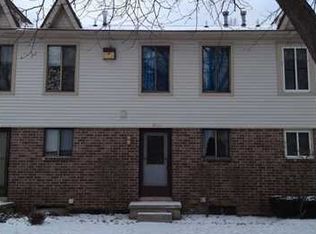 2063 La Mer Ln, Haslett, MI 48840