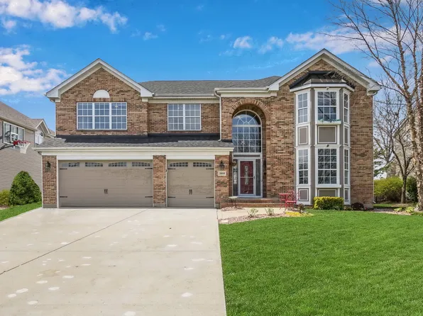 (undisclosed Address), Lindenhurst, IL 60046