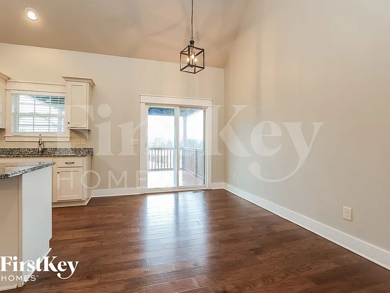 1072 Harper Dean Way — Photo 5