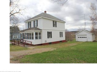 77 Washington St, Baileyville, ME 04694