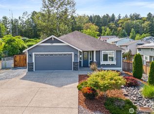 606 70th Ave E, Tacoma, WA