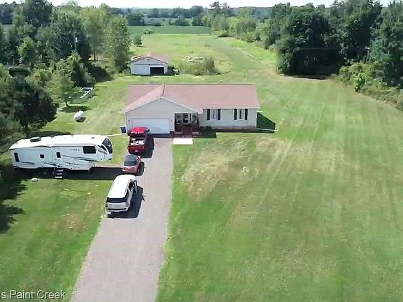 3rd image of 625 Howell Rd